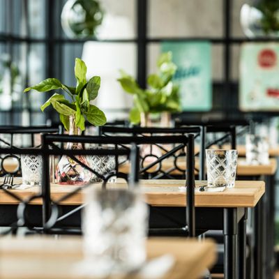 obrazka z galerii nr 6, o nazwie Wesele na barce